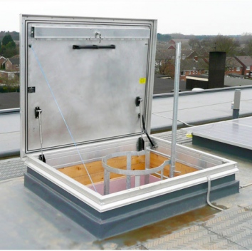 Люк на кровлю №11